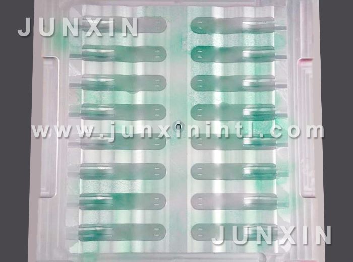 multi cavity plastic cutlery fork mould