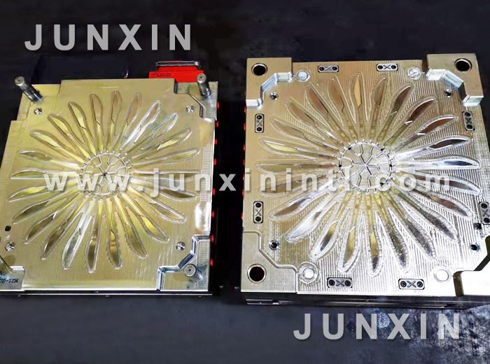 multi cavity plastic cutlery knife mould