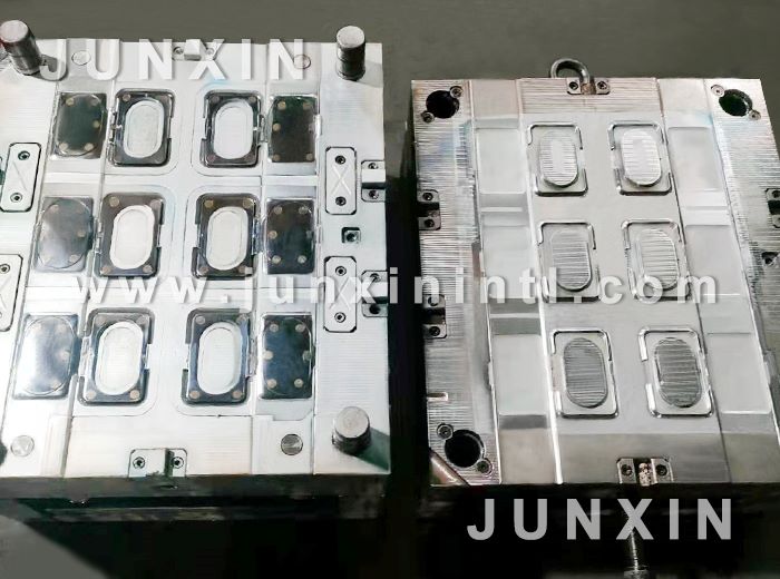 plastic wet wipe lid mould