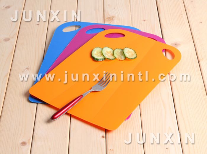 folding cutting board