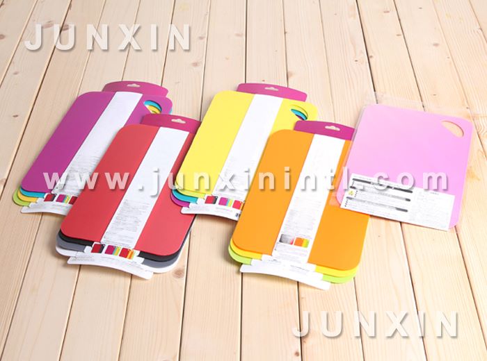 non-slip chopping board