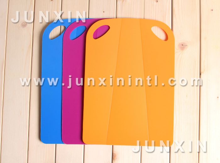 folding cutting board