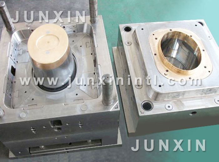 oval bucket mould