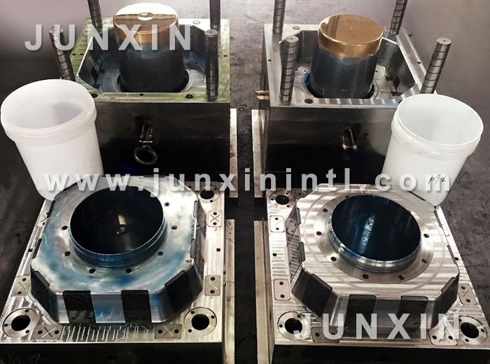 round paint bucket mould