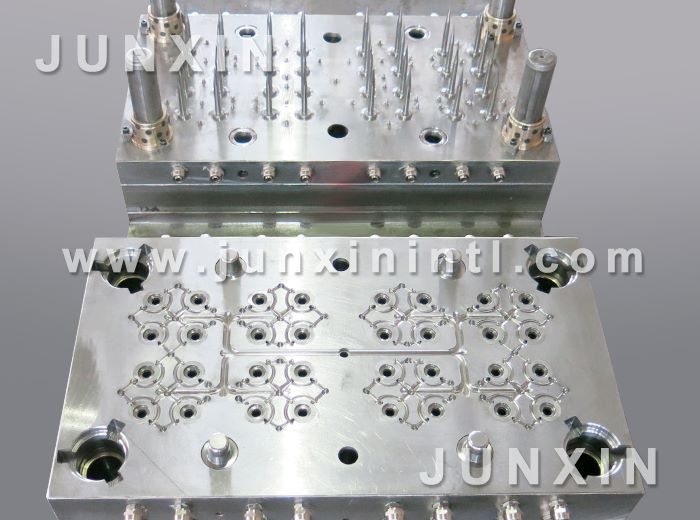 pipette tip mould