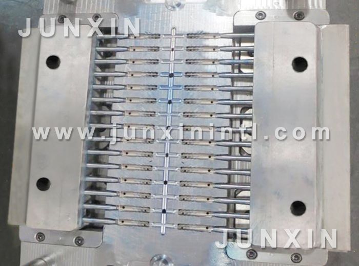 plastic wall plugs mould